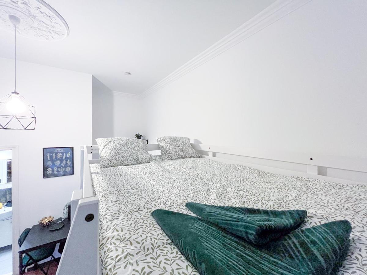 Green Goblin Apartment With Free Private Parking Budapeszt Zewnętrze zdjęcie